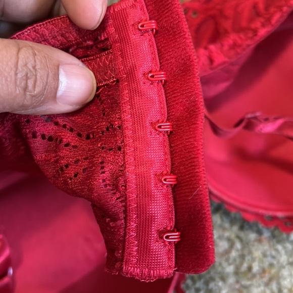 Red lace push up bra size S - Picture 10 of 14